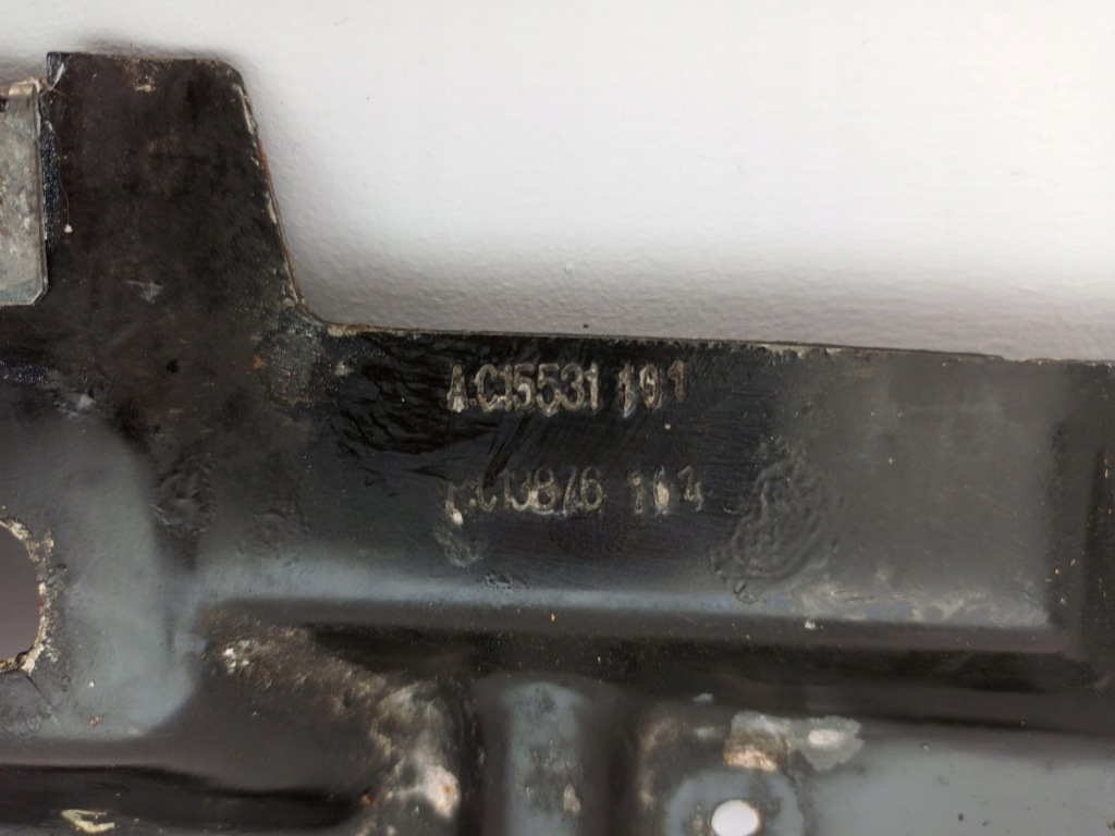 Bmw x5 f15 2013- pas передний верхний усилитель бампера перед в Украине