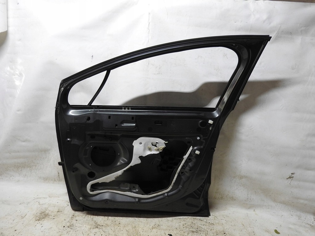 фото №8, Peugeot 5008 i 09-12 ktpd дверь правый перед