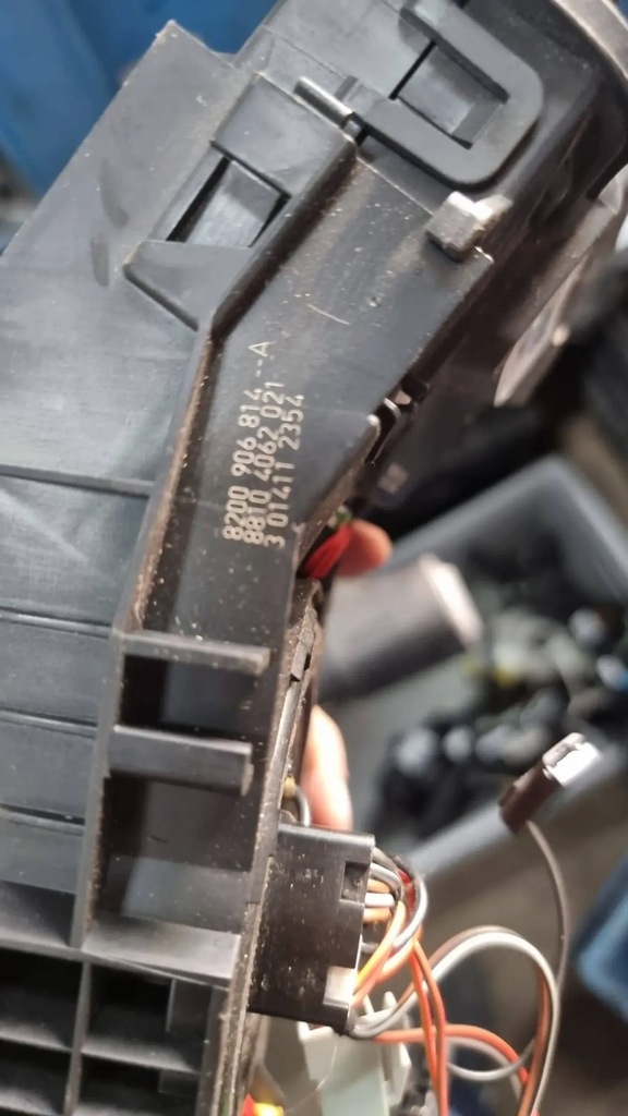 фото №3, Перемикач комбінований renault clio iii 8200906814