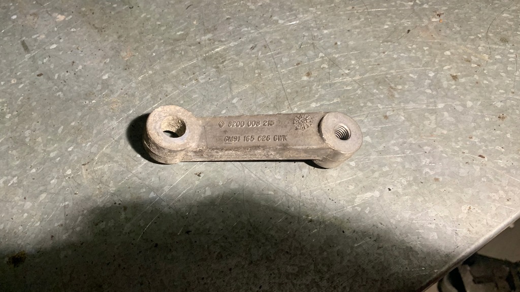 фото №7, Renault trafic opel vivaro ii кронштейн кронштейн подушка двигуна