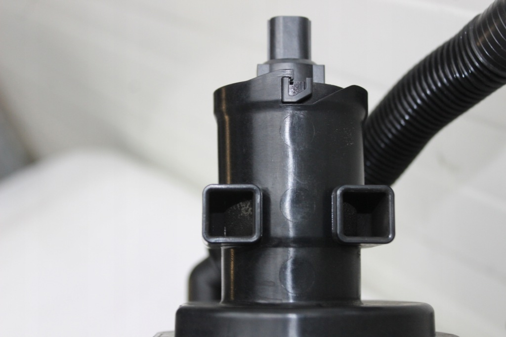 Mercedes sl r231 фільтр вугільний a2314700159 Зі Шроту