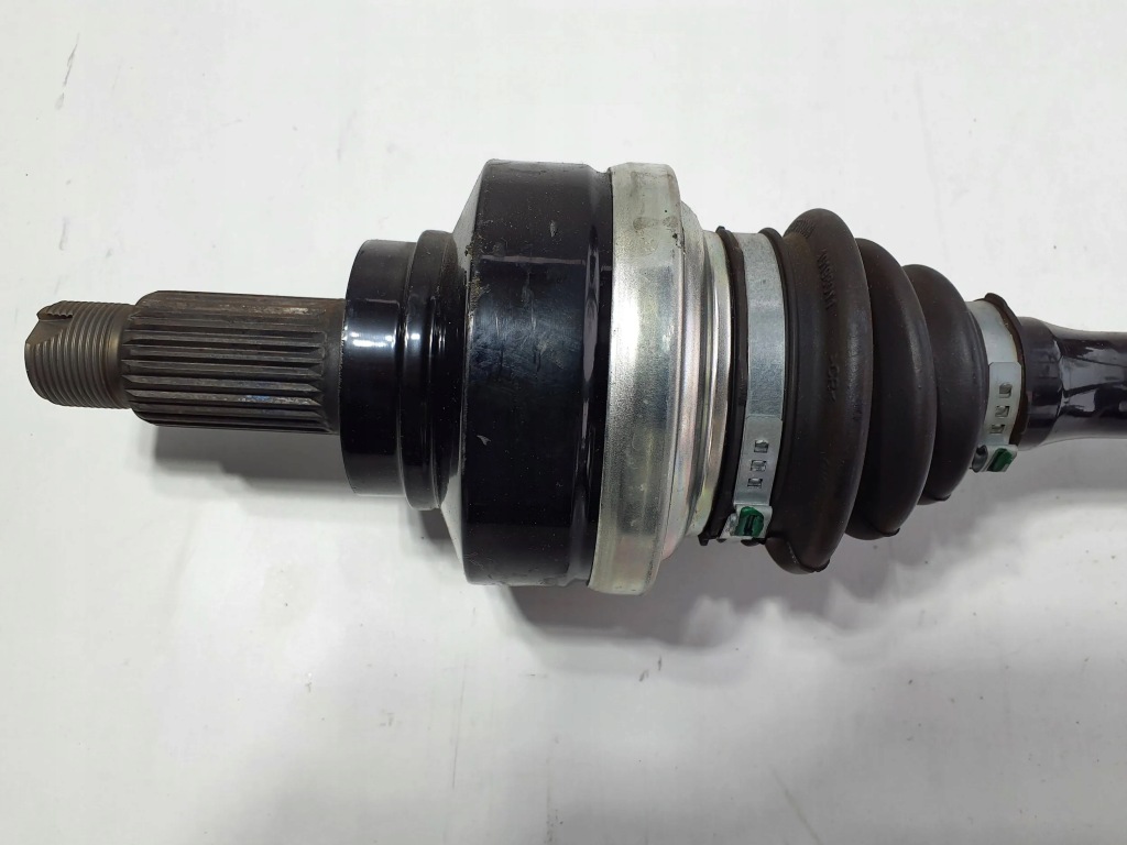 фото №3, Приводной вал bmw 1 f20 f21 7640261