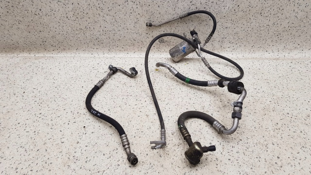 фото №1, Wąż трубка кондиціонера осушувач kpl w202 lift 1.8