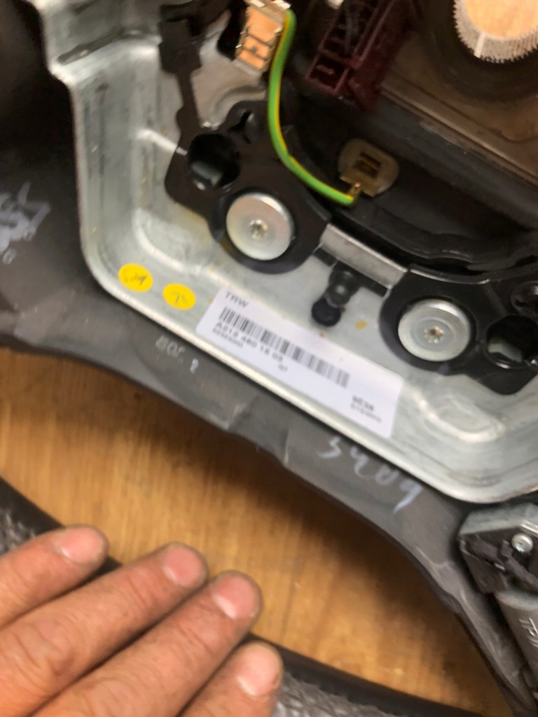 фото №5, Mercedes w212 повітропровід шкіра асистент