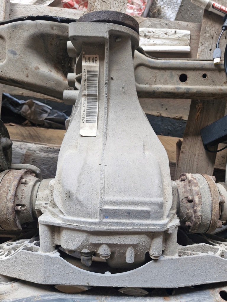 фото №1, Редуктор задняя audi a4 2.0tdi