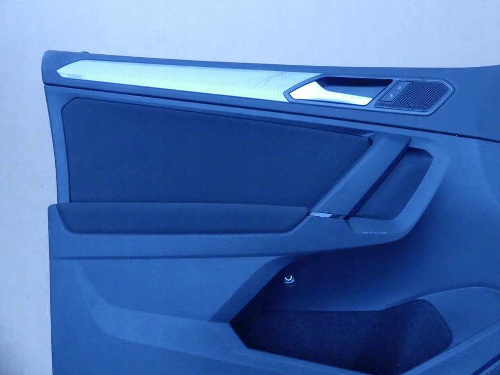 фото №8, Dw tiguan 2 lift обивка дверь ткань