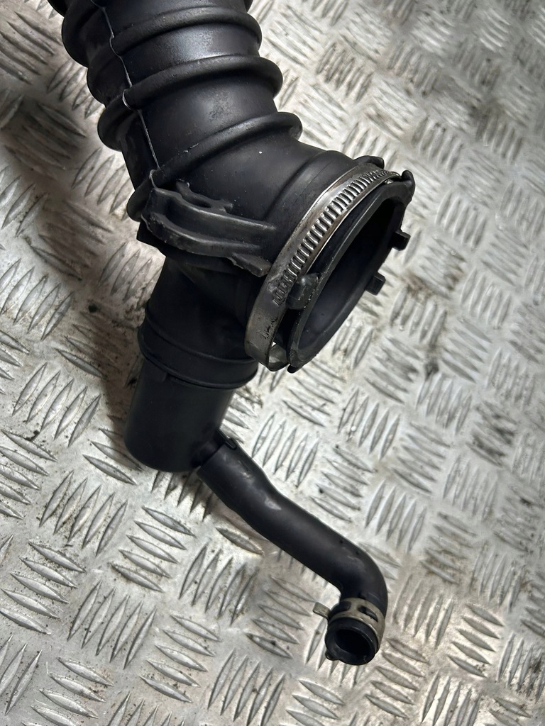 фото №2, Труба шланг повітря renault scenic iii 165781165r