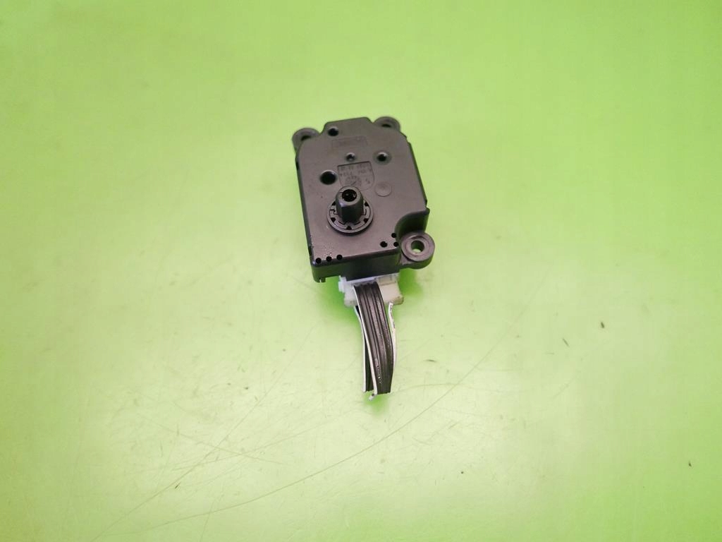 фото №7, Моторчик отопителя peugeot 206 cc phi 2.0 16v