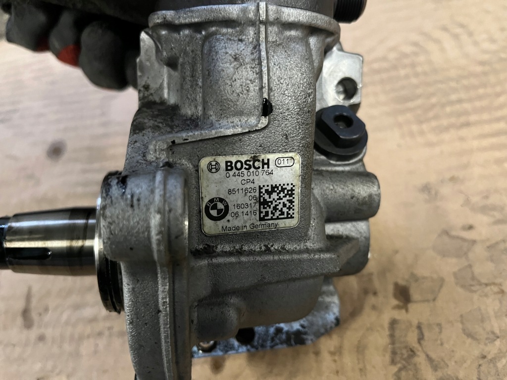 Kompletny система впрыскной bmw b47d20a 2.0 f10 f30 g01 g30 f20 с Разборки