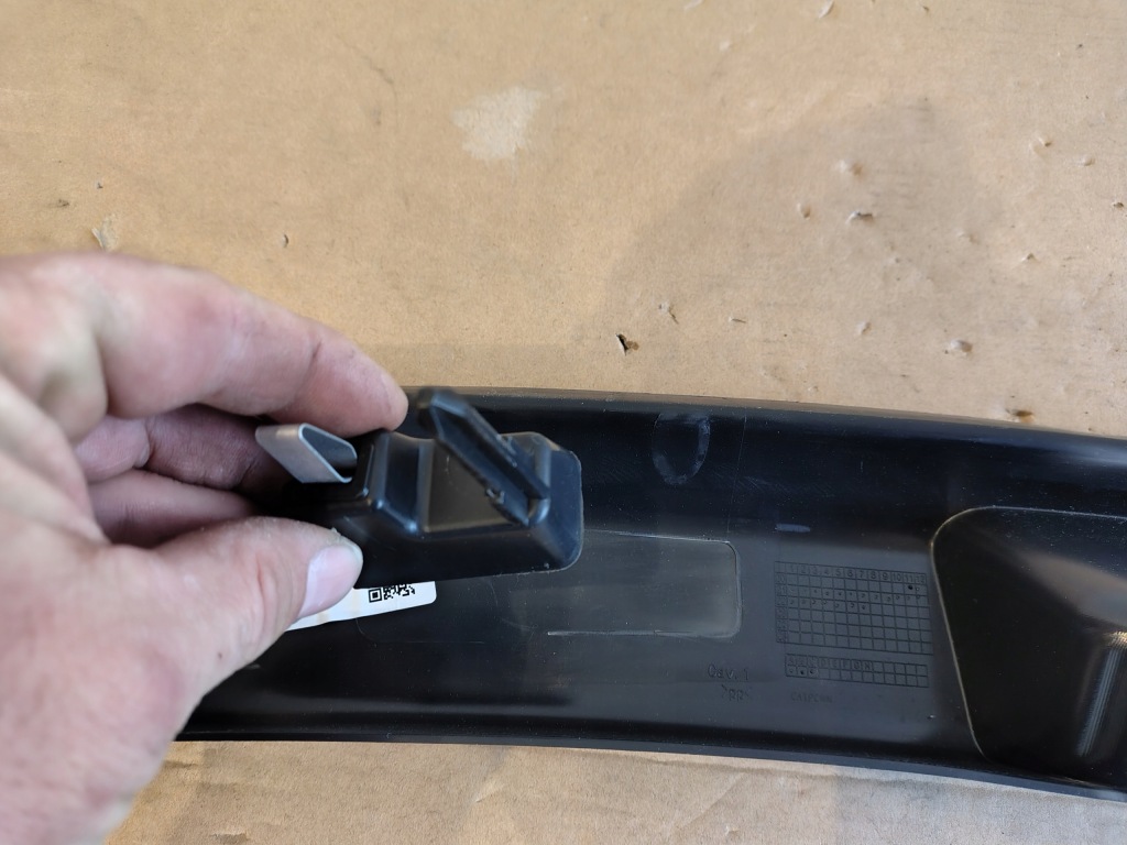 Захист поперечина tesla y накладка поперечина задній 1494631 Доставка