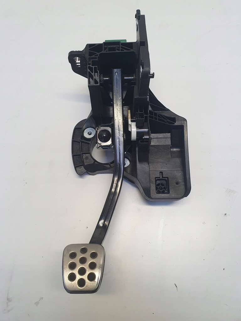 фото №1, Opel insignia b педаль тормоза с накладка 84344905