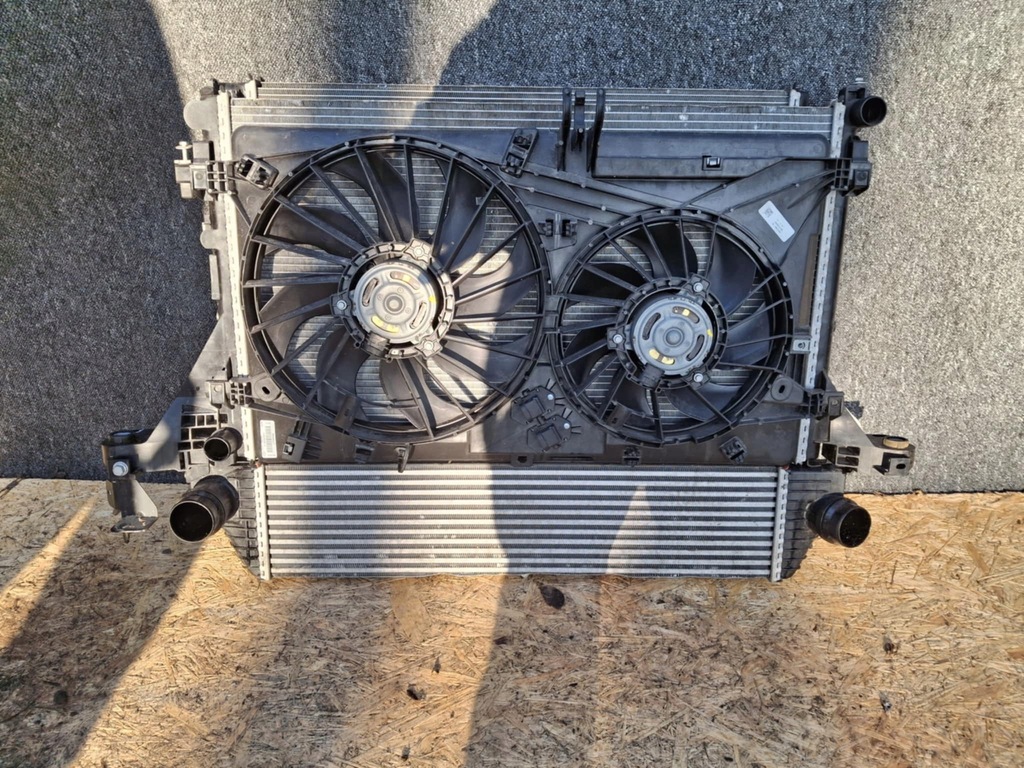 фото №1, Комплект радиатор renault master iv