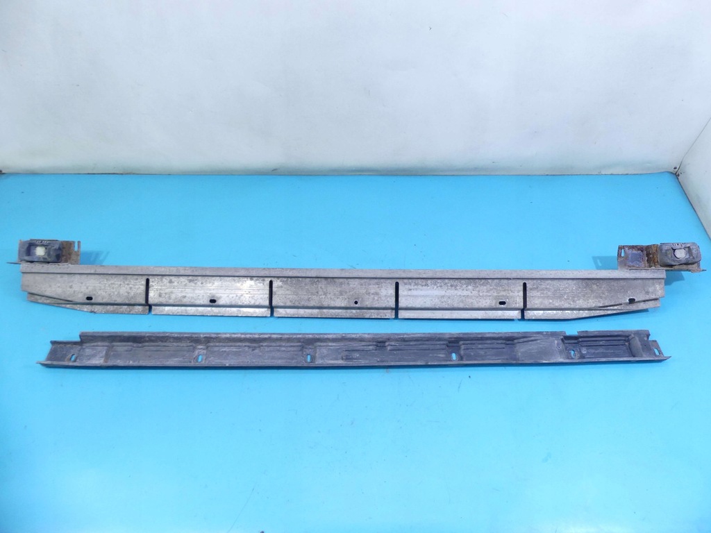 фото №1, Порог левый каркас mercedes gl i x164