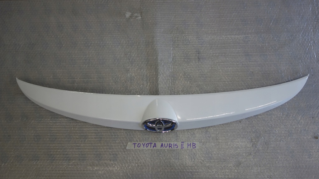 фото №1, Накладка крышки toyota auris ii 2012- hb 7681102790