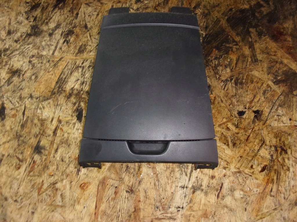 фото №1, Suzuki splash бардачок консолі середній