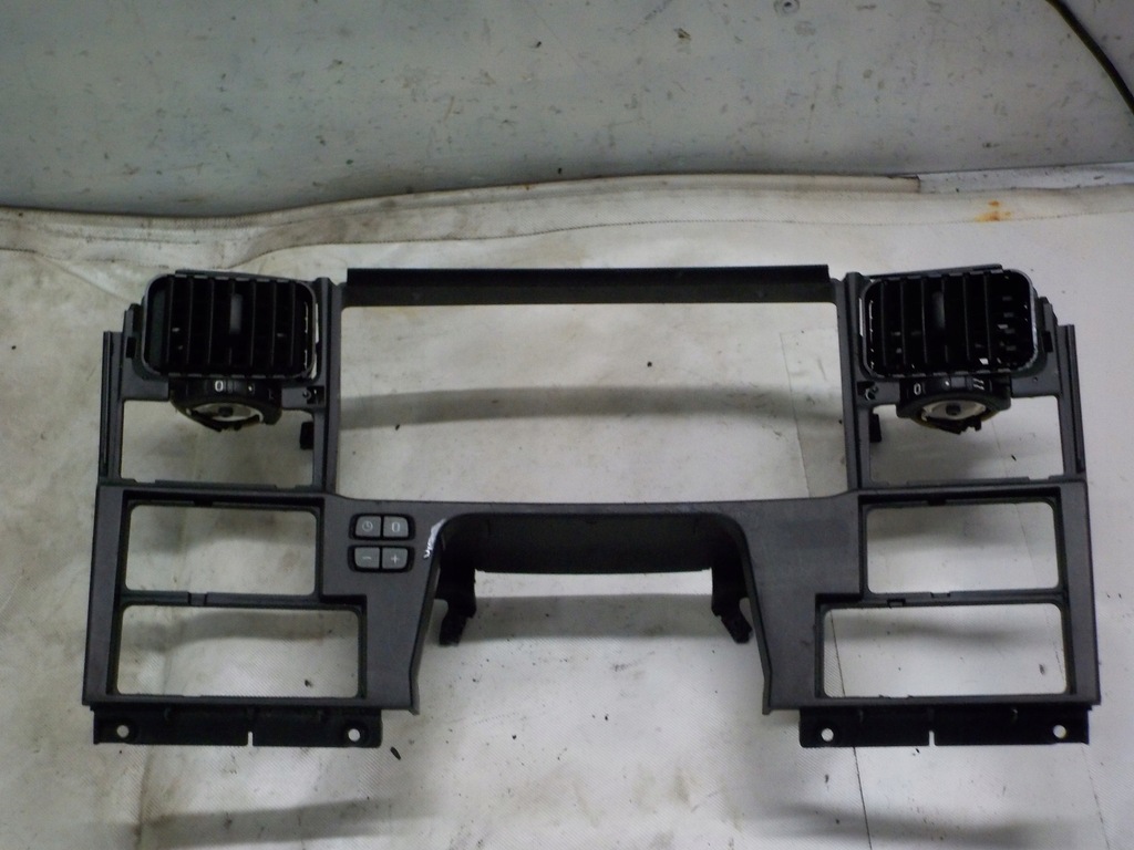 фото №1, Scania рамка спідометра