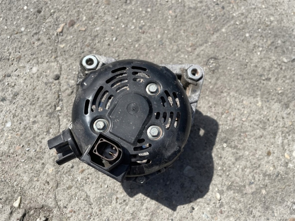 Генератор 1.0 ecoboost cv6t-10300-be ford fiesta mk7 рестайлинг  13-17r Оригинал