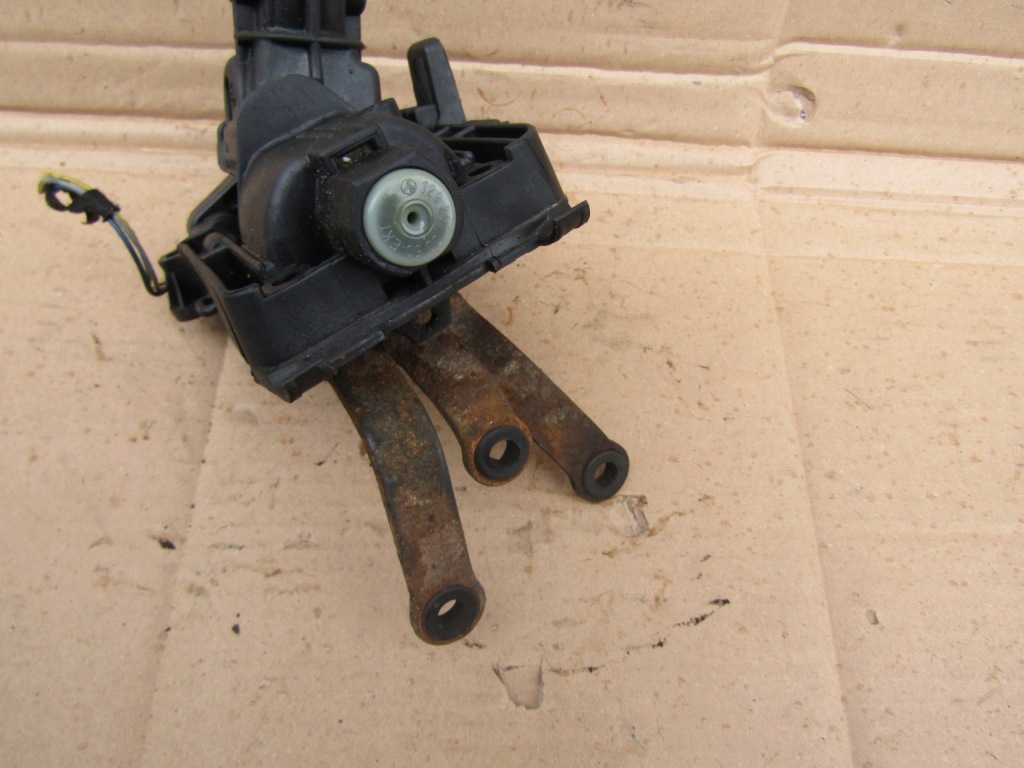 E8 mercedes clk w208 w210 w202 po97 куліса  механізм перемикання передач механічна коробка передач Оригінал