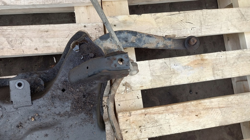 фото №10, Підрамник перед peugeot 206 03r hb