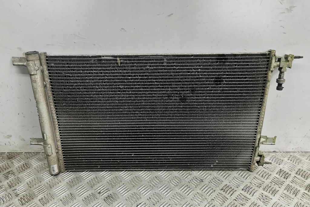 фото №8, Радіатор кондиціонера chevrolet orlando j309 13377763 2.0l дизель 120kw