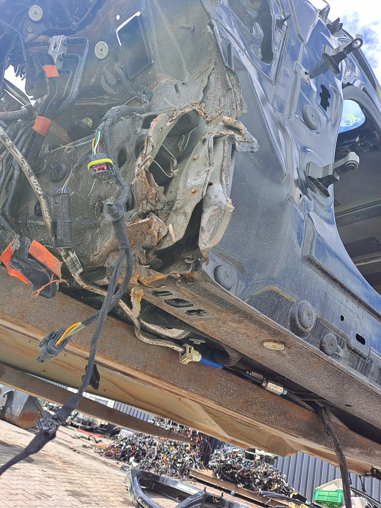 фото №6, Порог блок двигателя левый bmw g31