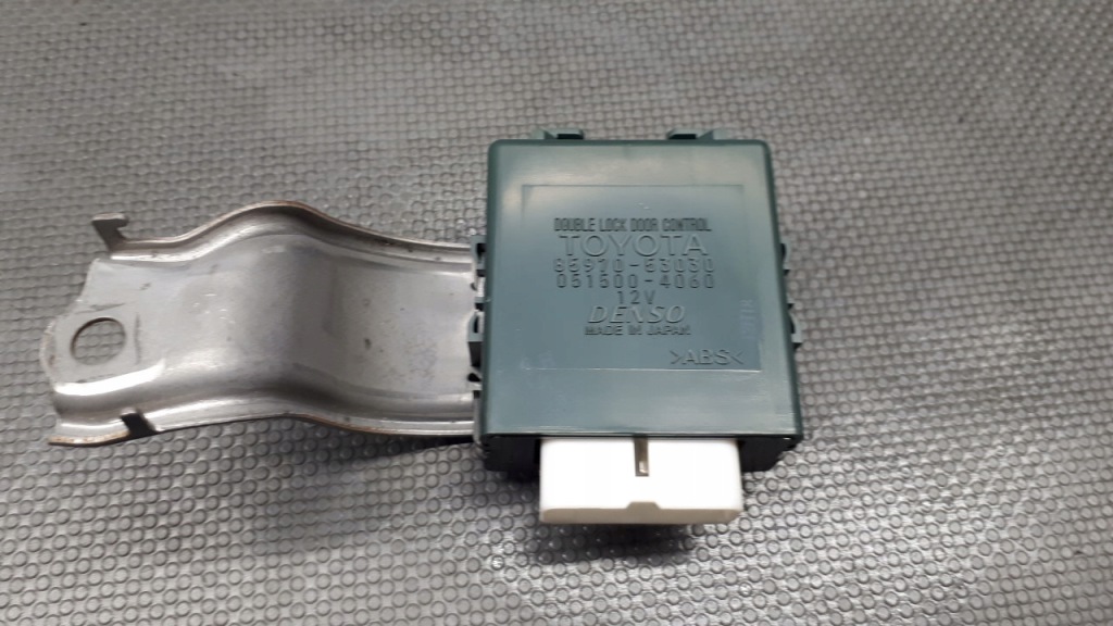 Купить 8597053053 модуль блок управления дверь lexus is 220d 13r