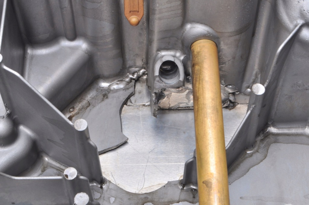 Volvo s60 v60 2.4 d5 215km піддон масляна 9487159-aa 9g9n-6c624-ac Доставка