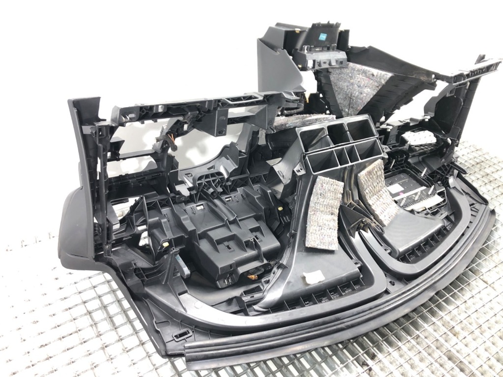 фото №10, Панель приладів peugeot 208 i хетчбек консоль панель приладів приладова