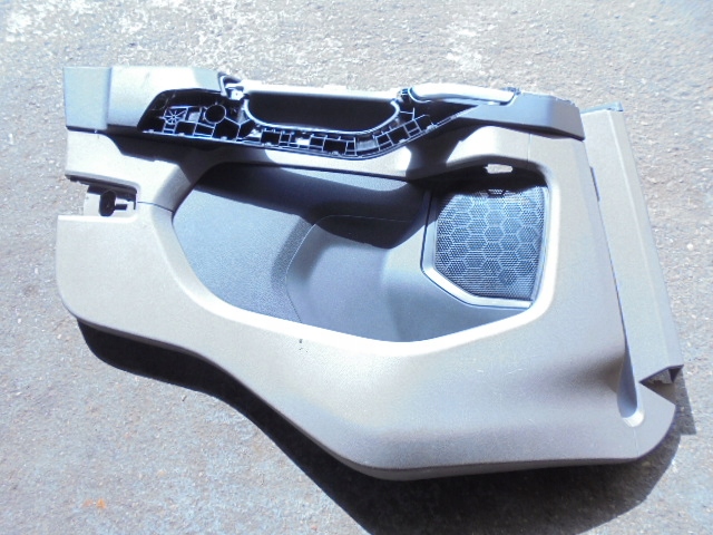 фото №1, Обшивка дверний оббивка scania p 2649601