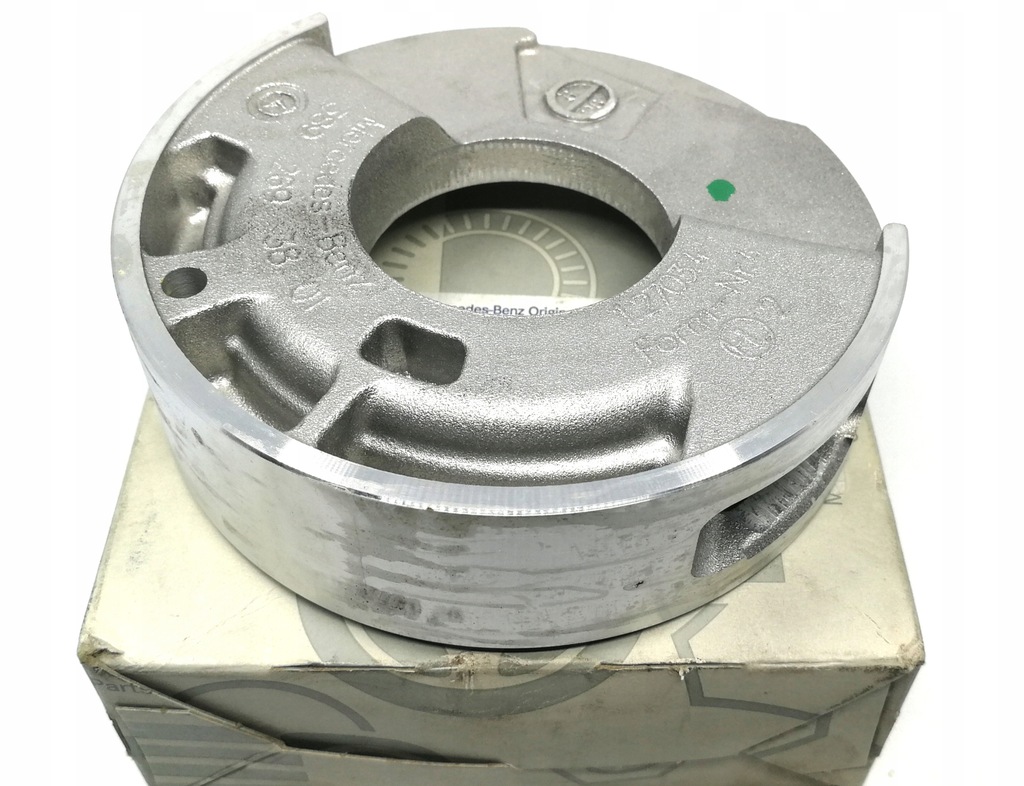 фото №1, Насос масла mercedes actros 3892693801 189604