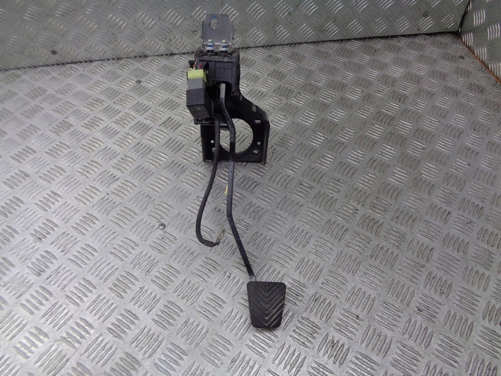 фото №1, Педаль тормоза hyundai i30 32800-1h100