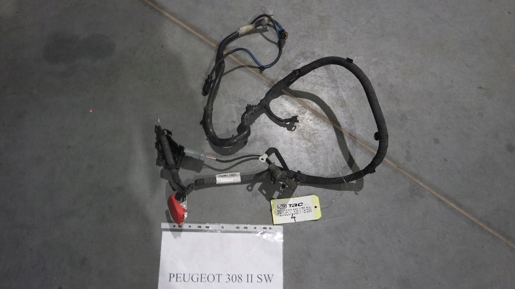 фото №1, Клемма плюсовая шланг peugeot 308 ii 1.2 thp 9806307480