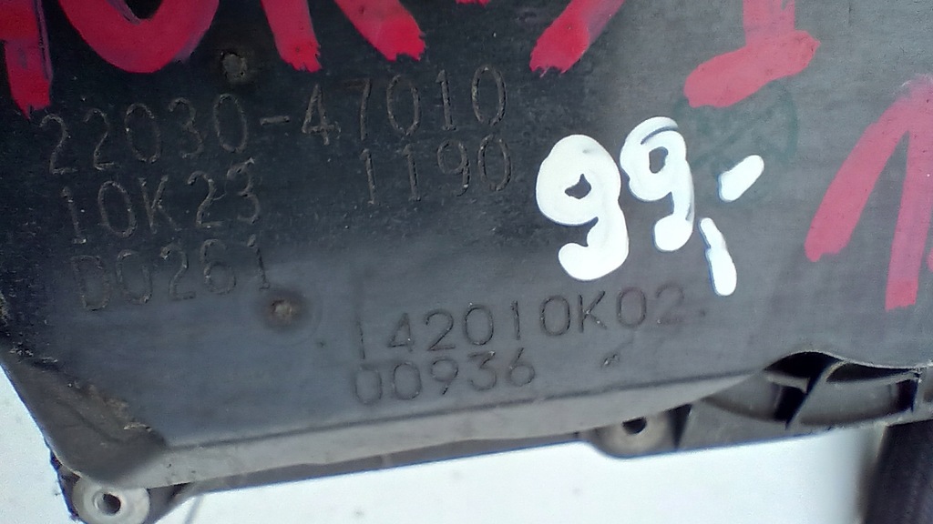 фото №6, Дроссельная заслонка toyota auris i 22030-47010