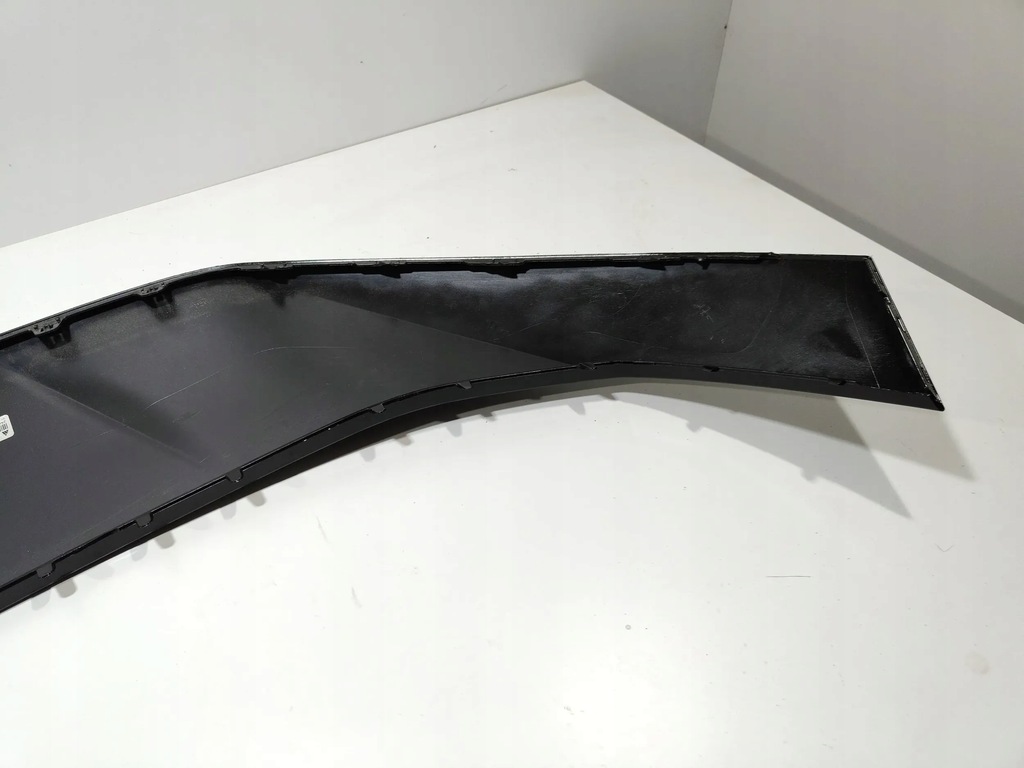 фото №12, Cupra born козырёк молдинг верхний бампера перед nowa