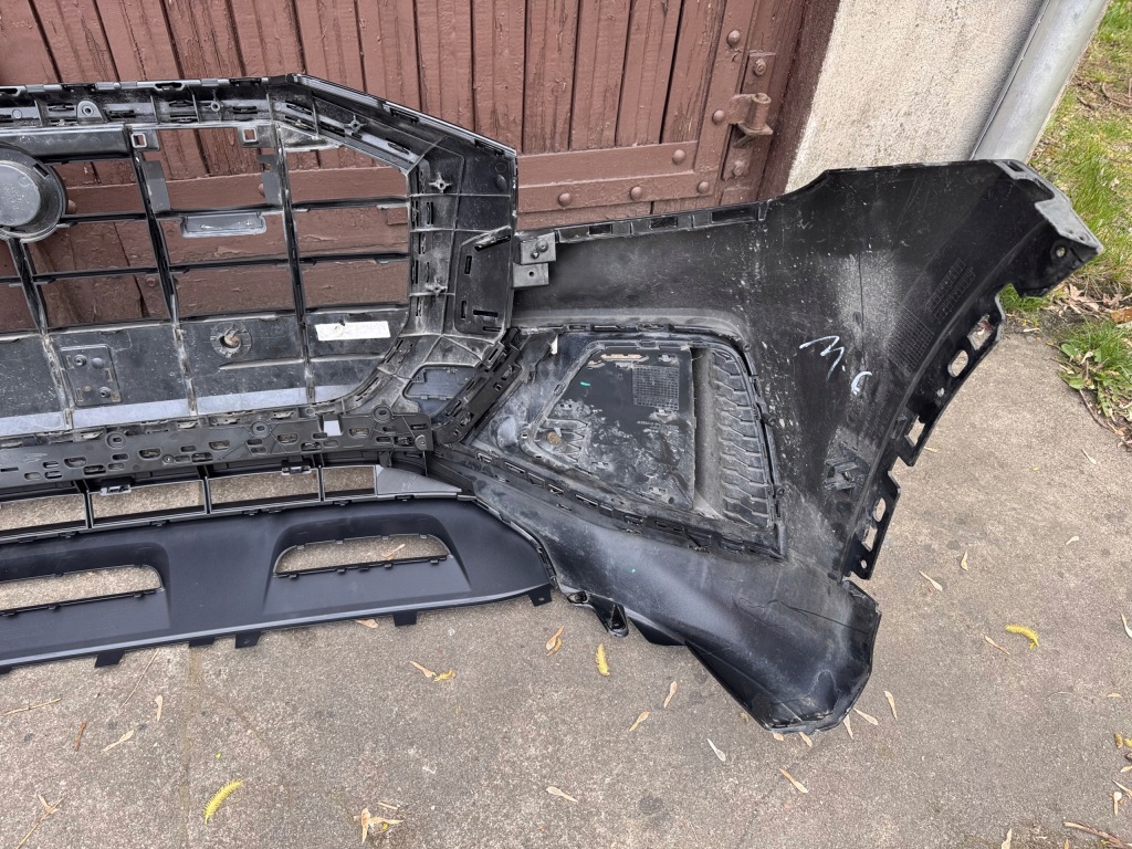 Купить Audi q8 4m8 18r- s-line бампер передний перед 4m8807437 d/e