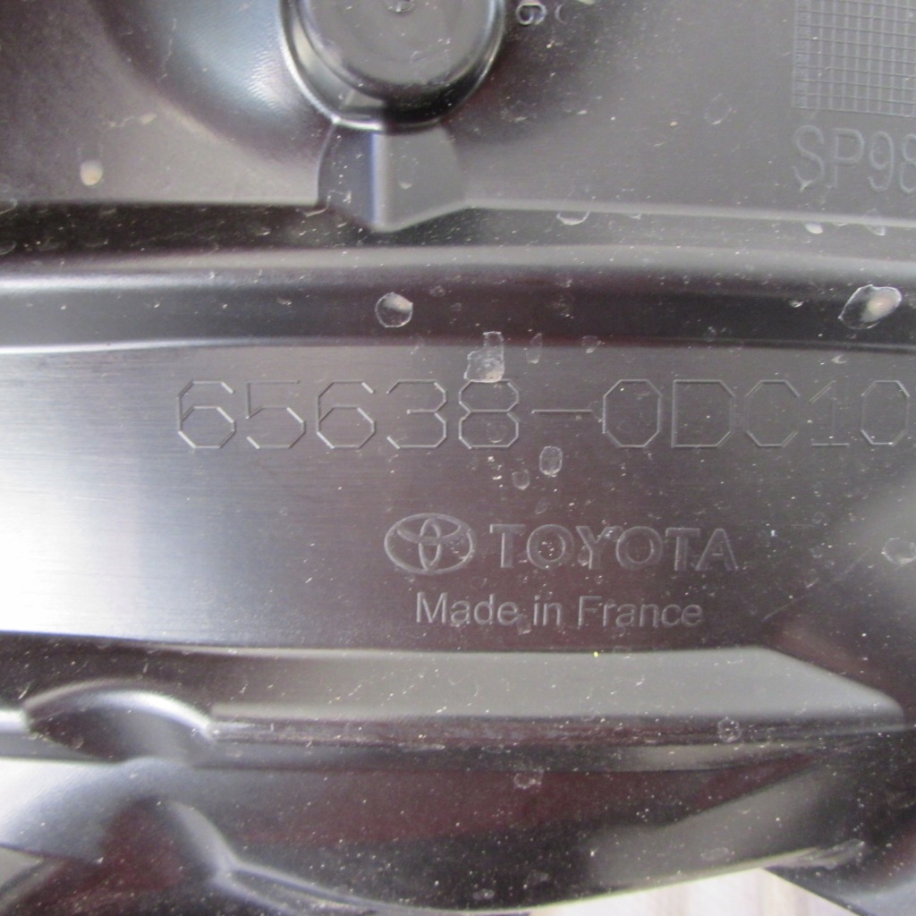 фото №7, Toyota yaris cross підкрилок задня