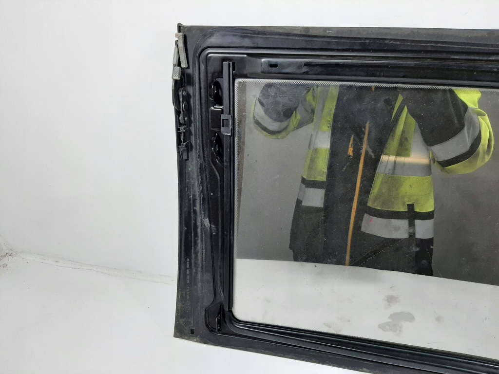 фото №9, Mercedes w211 e320 avantgarde 02r скло дах задня панорама a2117800721