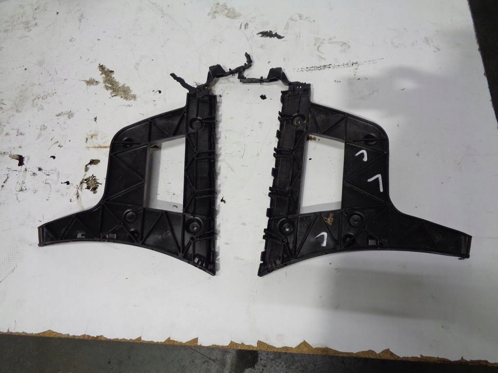 Купить Направляющая бампера левый задняя audi a4 b8 kombi avant