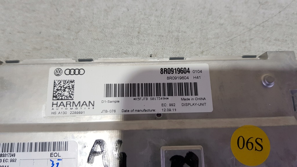 фото №3, Дисплей audi a4 b8