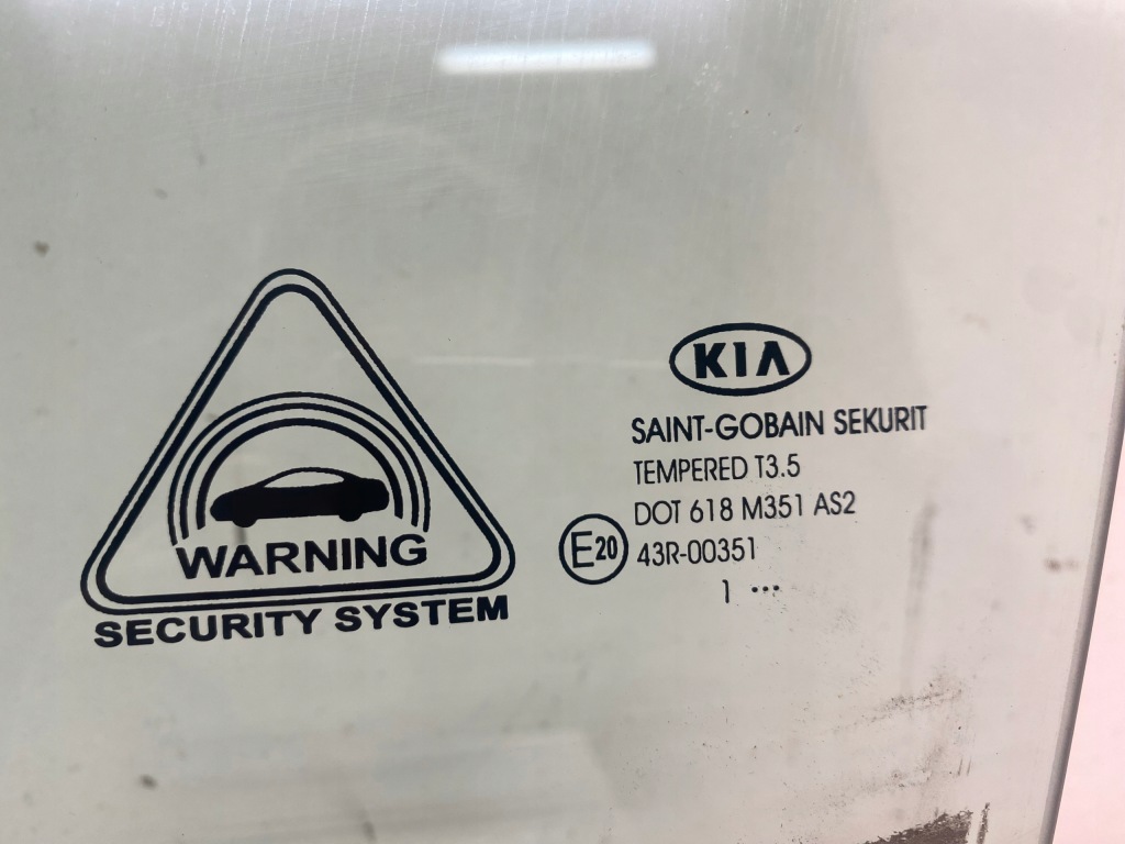 фото №3, Стекло дверь левая передняя kia sportage iii 11 rok