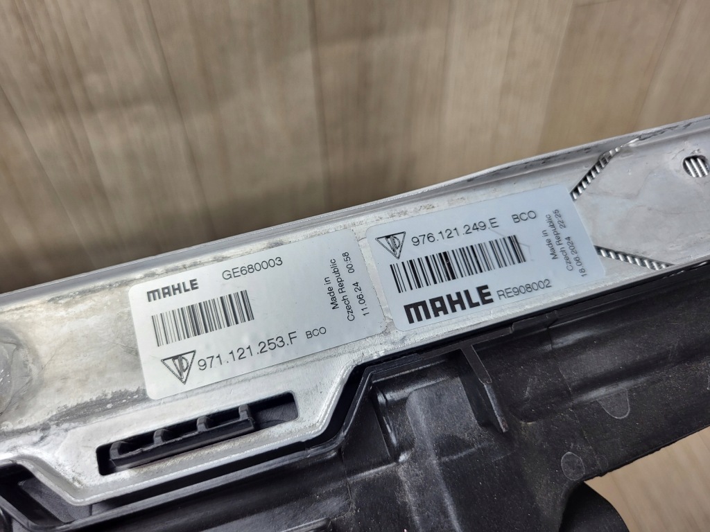 Porsche panamera 971 радиатор воды + вентилятор 971121203q 971121253f Киев