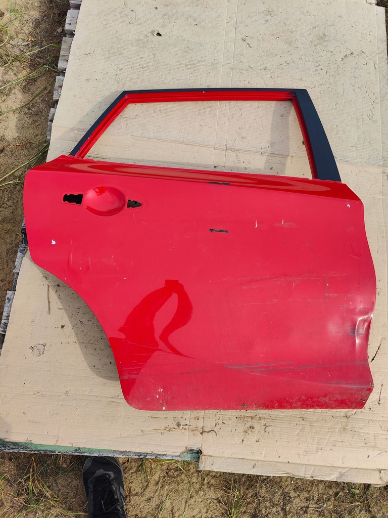 фото №1, Дверь правое задние правый задняя nissan pulsar c13 2014-