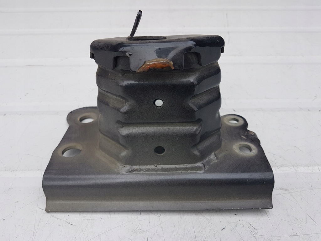 фото №6, Зона деформації підсилювач права - toyota corolla verso