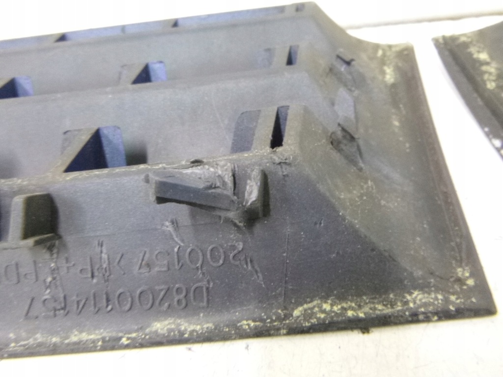 фото №7, Решітка радіатора решітка радіатора renault megane ii tei45 2005 r.