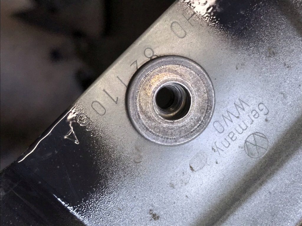 фото №13, Крила правий перед vw golf viii alltrack + молдинг 5h0821106a