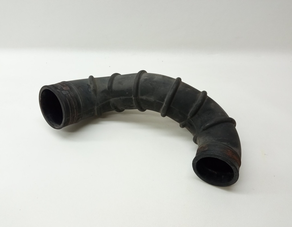 Купити Труба впускний повітря mitsubishi canter 3c13 3.0