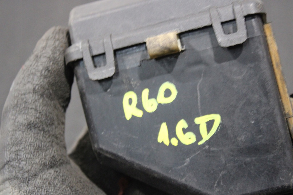 фото №2, Коробка запобіжників корпус mini countryman r60 2755704