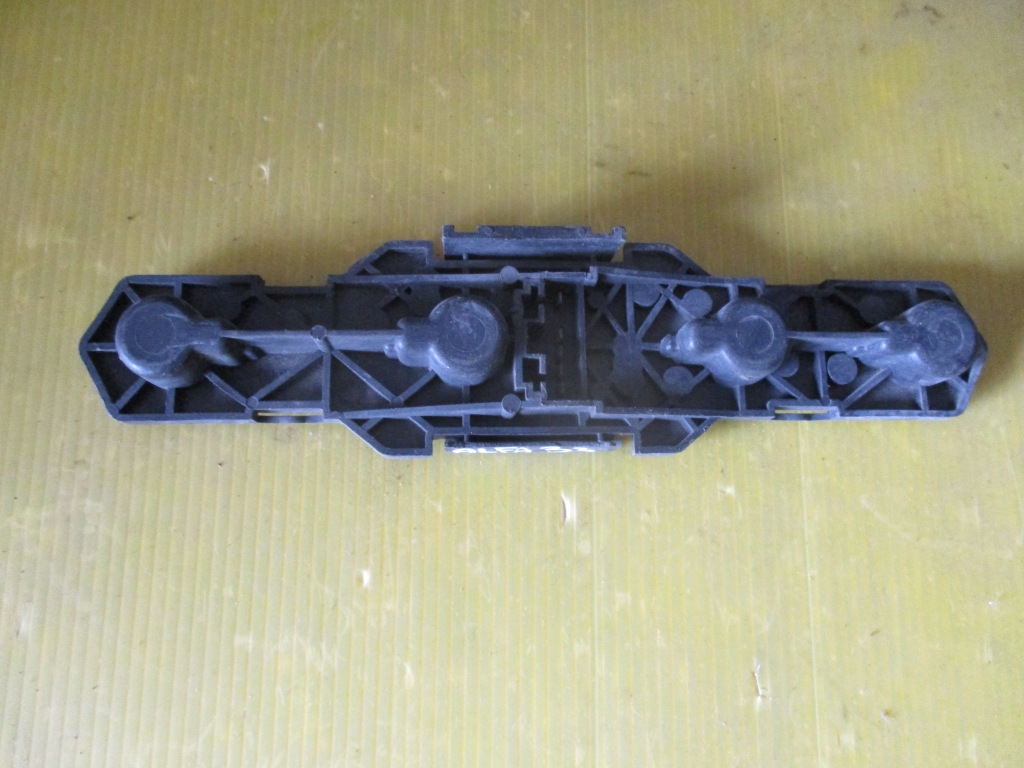 Купить 3995 цоколь вкладыш лампочка задний  alfa romeo 33