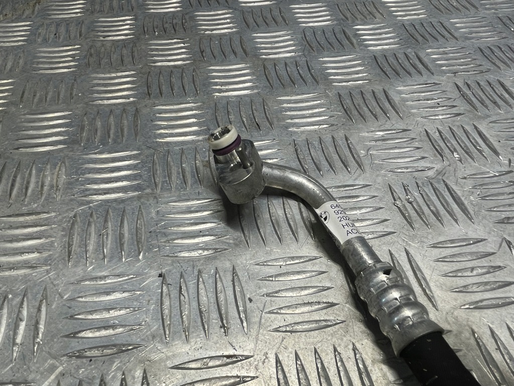 фото №3, Bmw i3 труба шланг кондиціонера 9291277