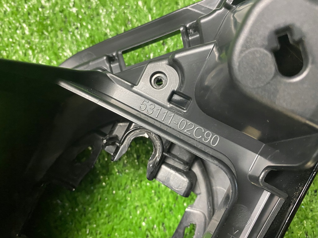 фото №11, Corolla e21 sedan решітка радіатора решітка радіатора + лівий хром ładna